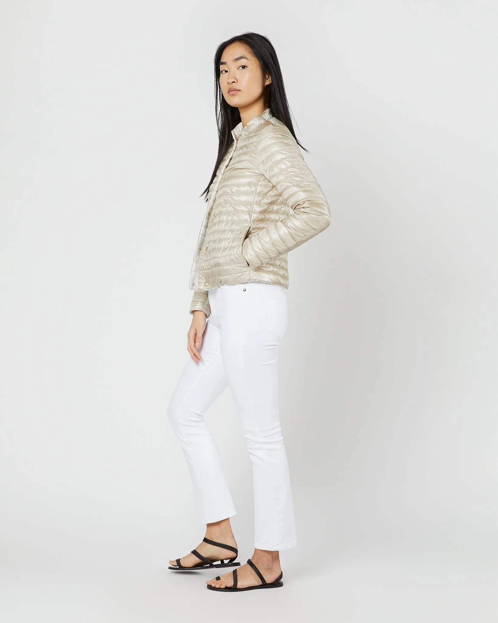 Reversible Short Jacket in White/Champagne